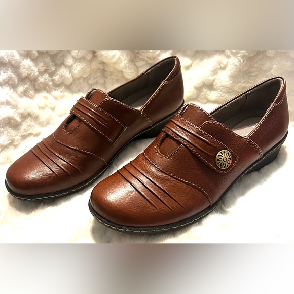 Brand NEW Naturalizer N5 Contour Tan leather slip on Loafers women’s size 9M - Picture 2 of 11